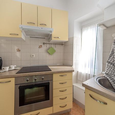 Tia Apartment Rijeka Bagian luar foto